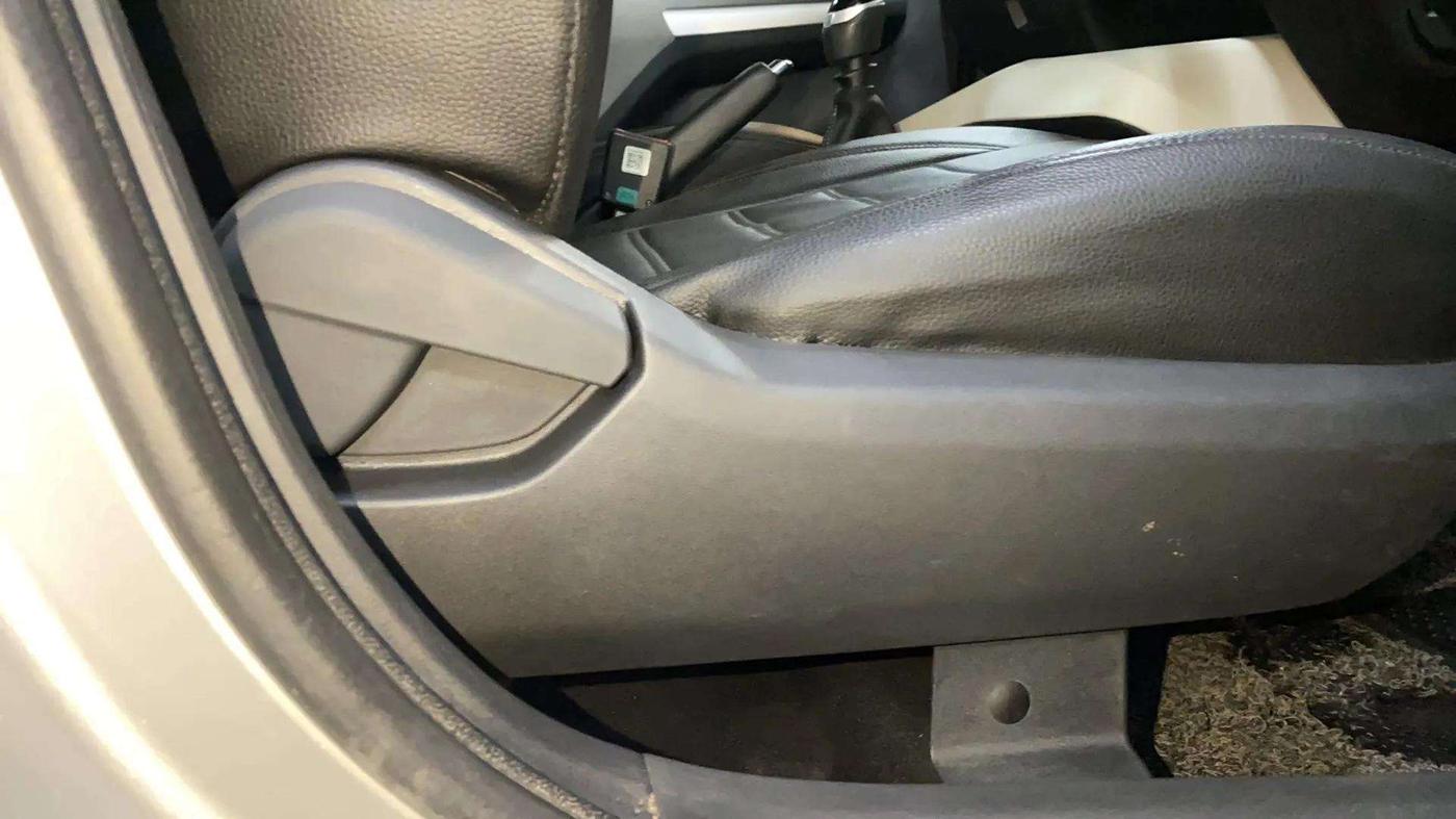 2021 Nissan MAGNITE XE, Petrol, Manual, 32,256 km, Driver Side Adjustment Panel