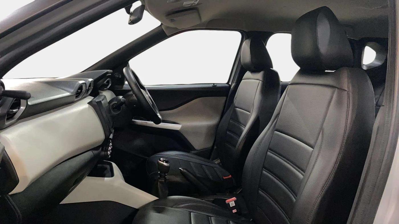 2021 Nissan MAGNITE XE, Petrol, Manual, 32,256 km, Right Side Front Door Cabin