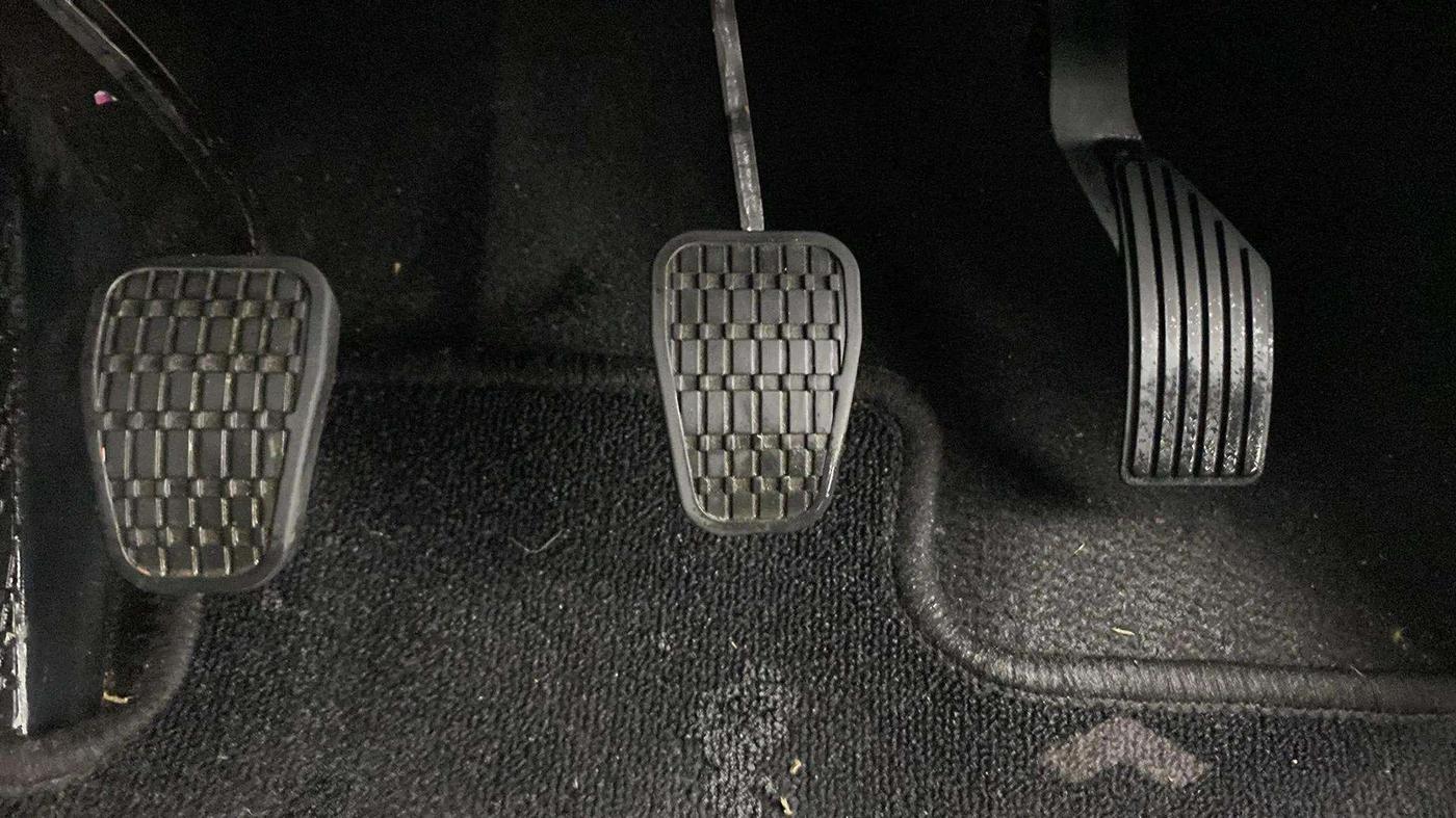 2021 Tata PUNCH ACCOMPLISHED MT, Petrol, Manual, 17,688 km, Pedals