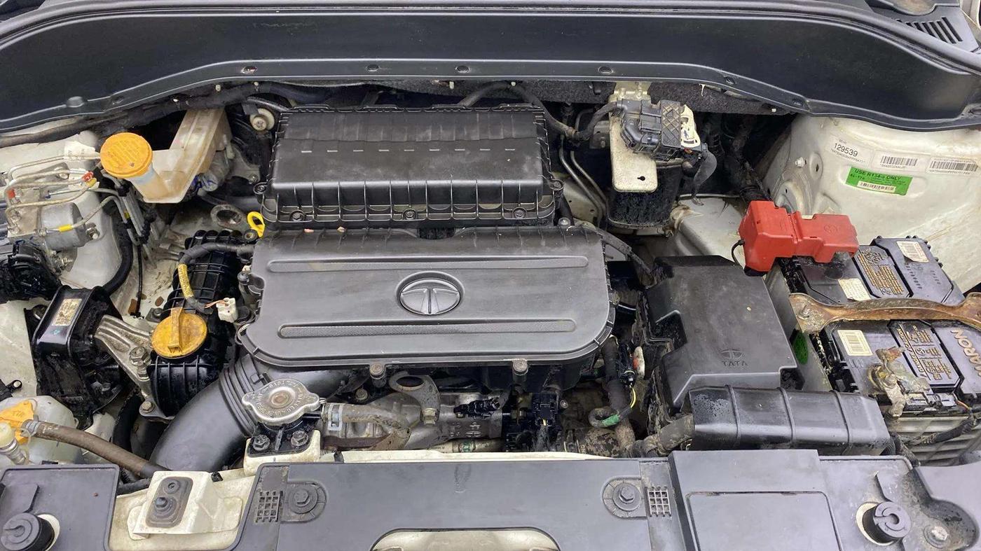 2021 Tata PUNCH ACCOMPLISHED MT, Petrol, Manual, 17,688 km, Engine View