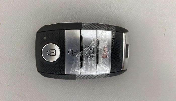 2020 KIA SELTOS HTX 1.5 PETROL, Petrol, Manual, 53,780 km, Key Close Up