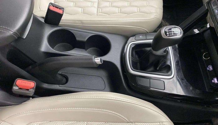 2020 KIA SELTOS HTX 1.5 PETROL, Petrol, Manual, 53,780 km, Gear Lever