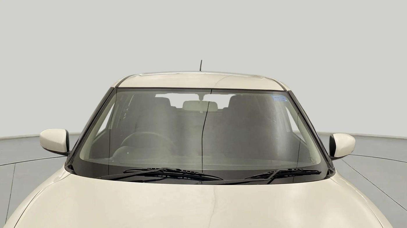 2021 Maruti Swift VXI AMT, Petrol, Automatic, 33,336 km, Front Windshield