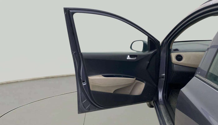 2017 Hyundai Grand i10 SPORTZ (O) AT 1.2 KAPPA VTVT, Petrol, Automatic, 87,677 km, LHS Front Door