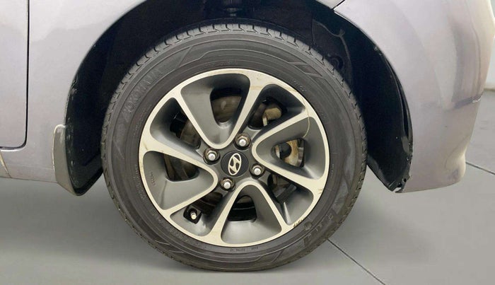 2017 Hyundai Grand i10 SPORTZ (O) AT 1.2 KAPPA VTVT, Petrol, Automatic, 87,677 km, Right Front Wheel