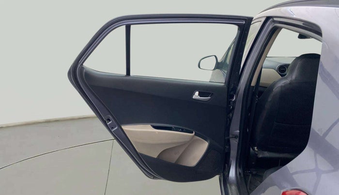2017 Hyundai Grand i10 SPORTZ (O) AT 1.2 KAPPA VTVT, Petrol, Automatic, 87,677 km, LHS Rear Door