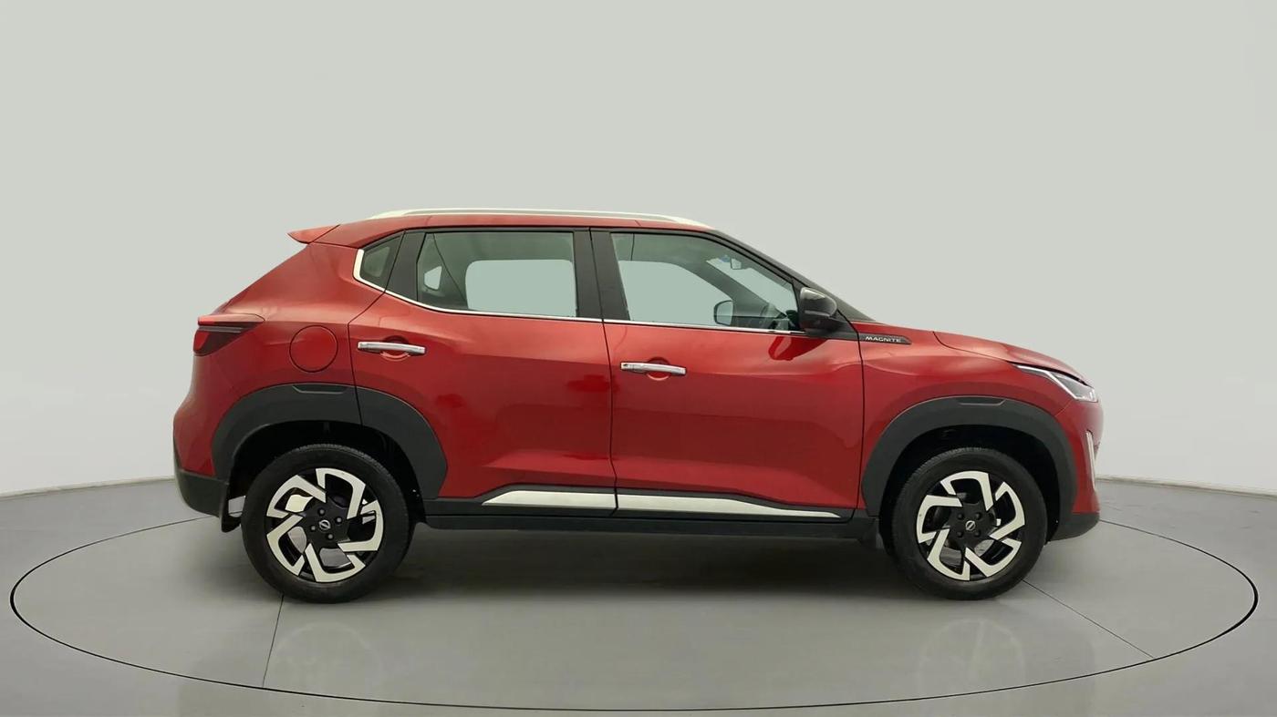 2023 Nissan MAGNITE XV PREMIUM, Petrol, Manual, 11,679 km, Right Side View
