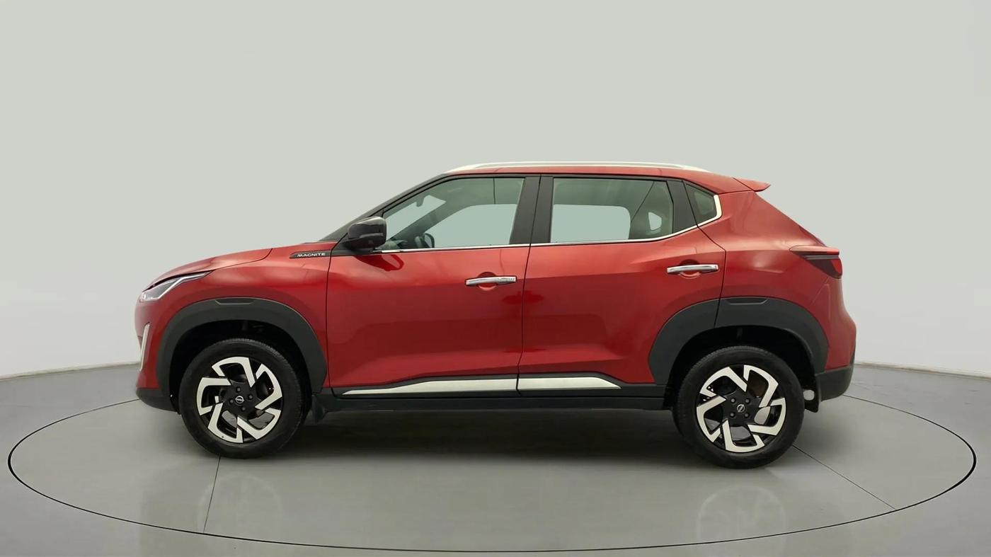 2023 Nissan MAGNITE XV PREMIUM, Petrol, Manual, 11,679 km, Left Side