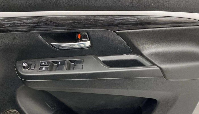 2021 Maruti XL6 ZETA MT, Petrol, Manual, 67,517 km, Driver Side Door Panels Control