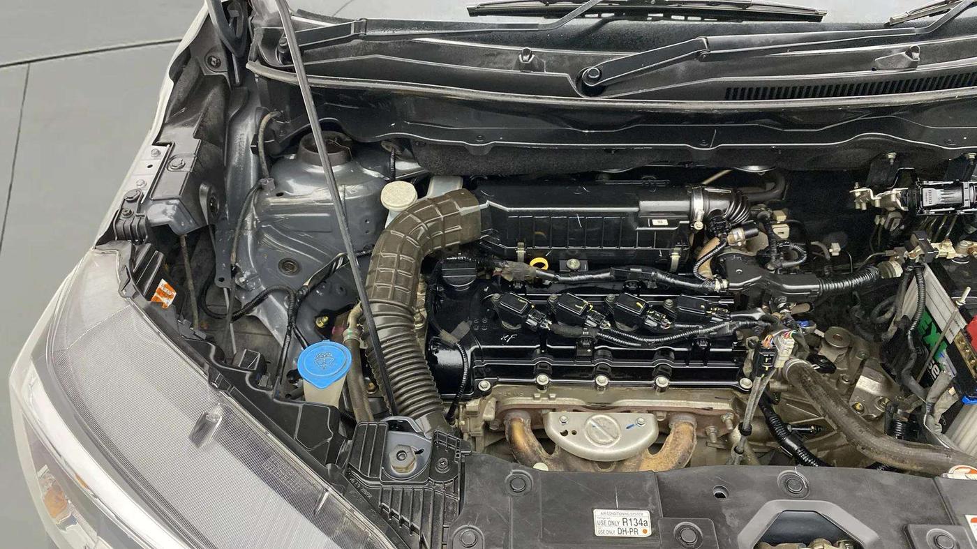 2021 Maruti XL6 ZETA MT, Petrol, Manual, 67,517 km, Engine View - Right