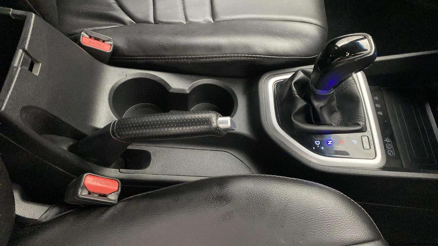 2018 Hyundai Creta SX AT 1.6 DIESEL, Diesel, Automatic, 56,803 km, Gear Lever
