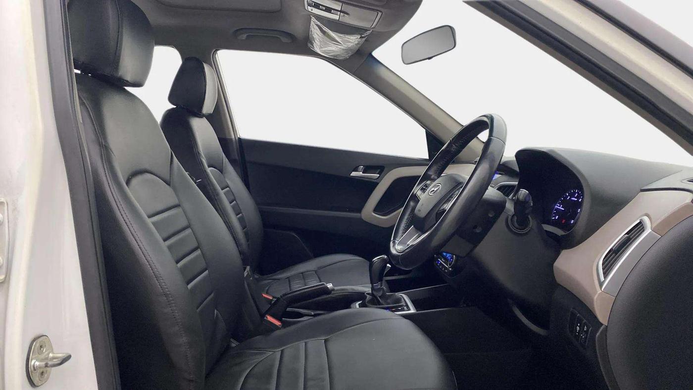 2018 Hyundai Creta SX AT 1.6 DIESEL, Diesel, Automatic, 56,803 km, Right Side Front Door Cabin