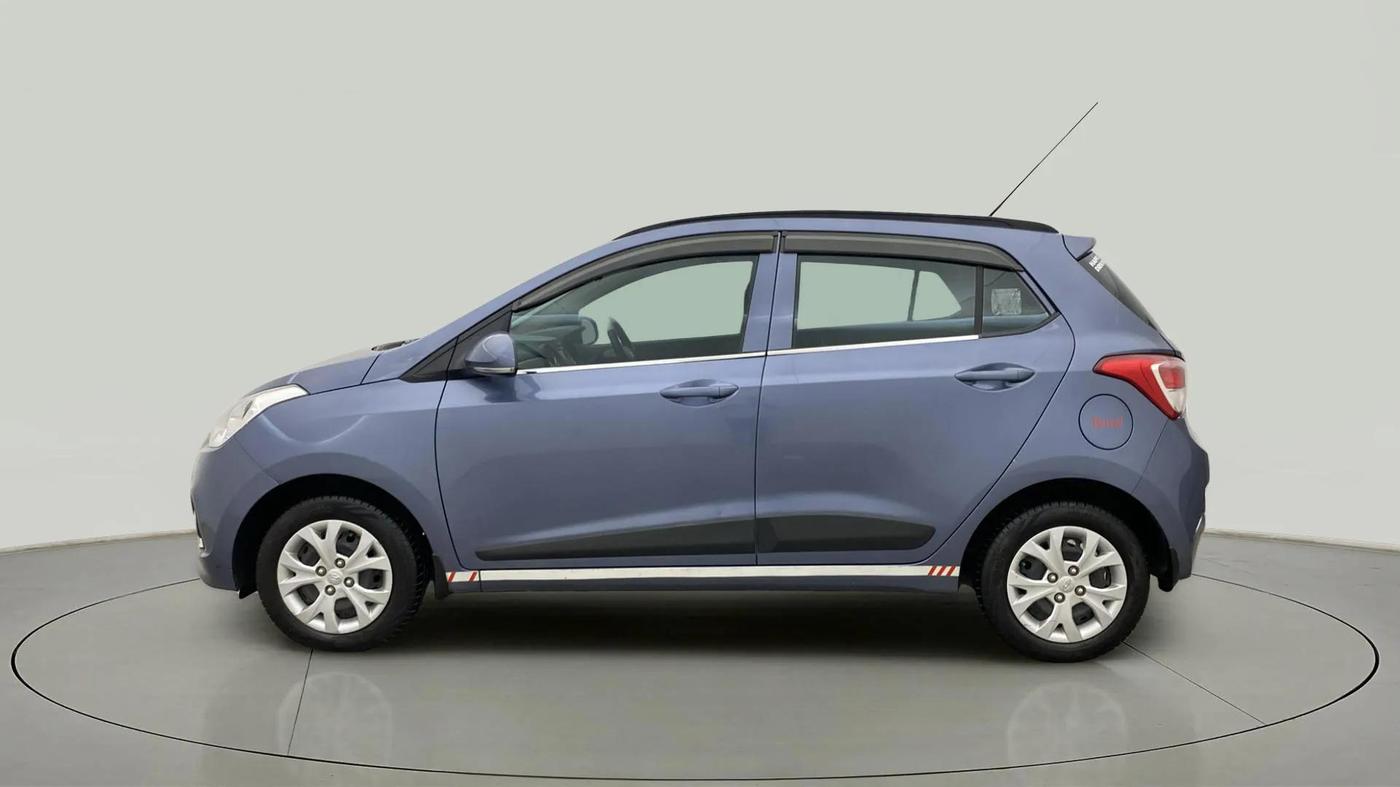 2016 Hyundai Grand i10 SPORTZ 1.2 KAPPA VTVT, Petrol, Manual, 28,379 km, Left Side