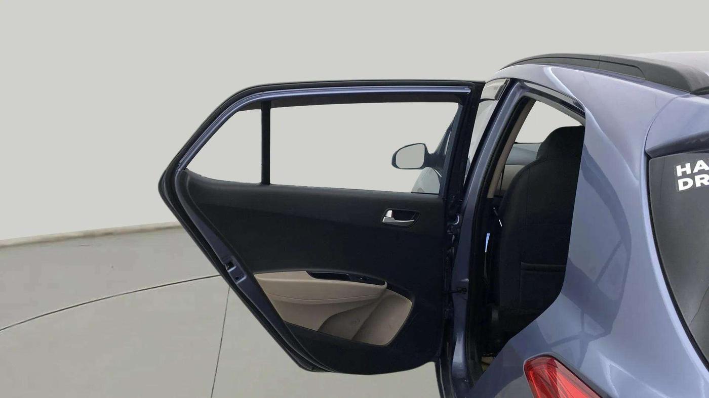 2016 Hyundai Grand i10 SPORTZ 1.2 KAPPA VTVT, Petrol, Manual, 28,379 km, LHS Rear Door