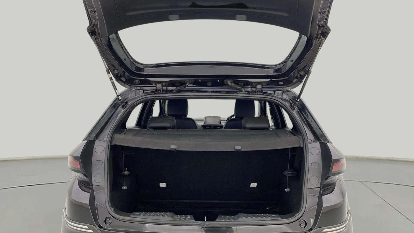 2022 Tata ALTROZ XZA PLUS DARK EDTION, Petrol, Automatic, 60,776 km, Boot Open Zoomed View