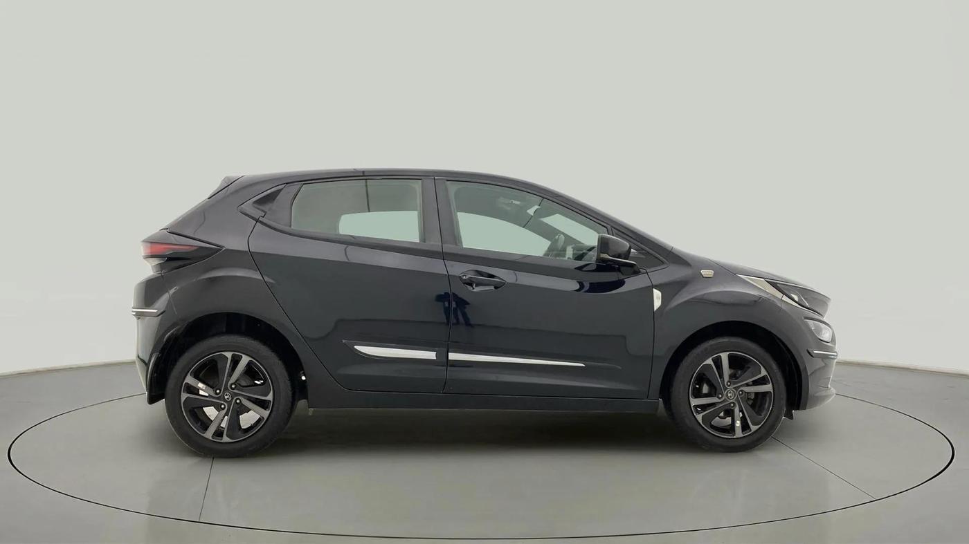 2022 Tata ALTROZ XZA PLUS DARK EDTION, Petrol, Automatic, 60,776 km, Right Side View