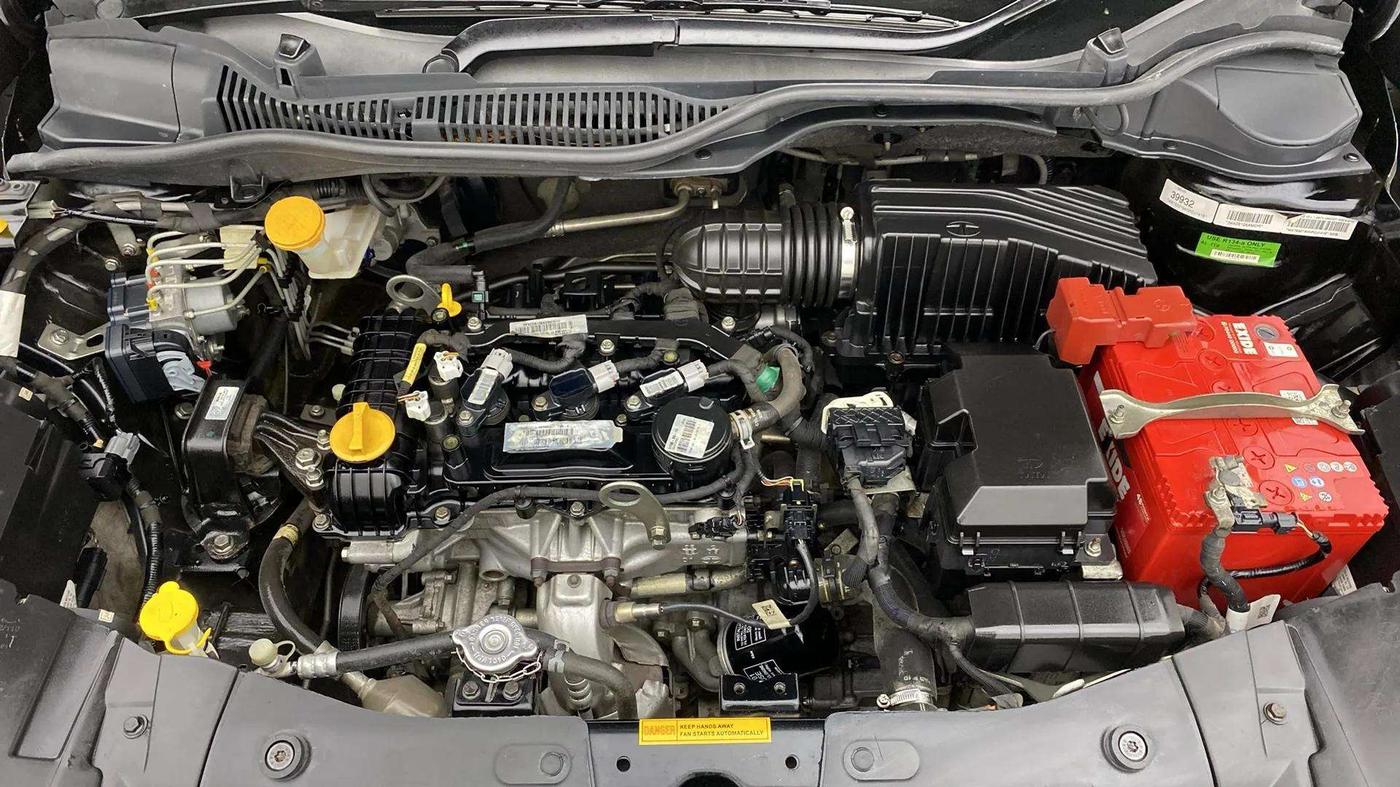 2022 Tata ALTROZ XZA PLUS DARK EDTION, Petrol, Automatic, 60,776 km, Engine View