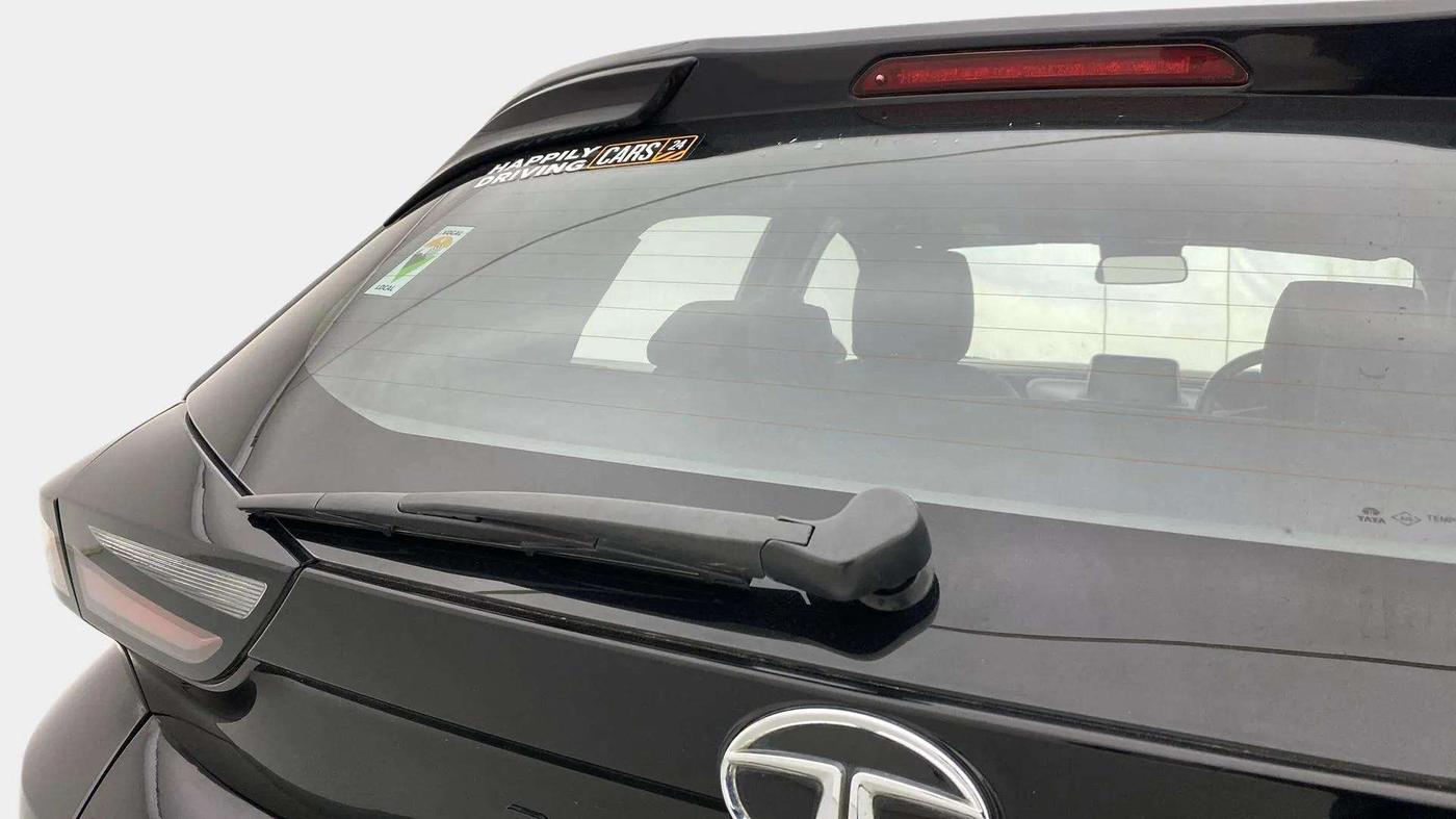2022 Tata ALTROZ XZA PLUS DARK EDTION, Petrol, Automatic, 60,776 km, Rear Wiper