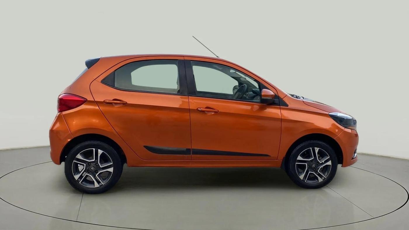 2019 Tata Tiago XZ PLUS PETROL, Petrol, Manual, 82,501 km, Right Side View