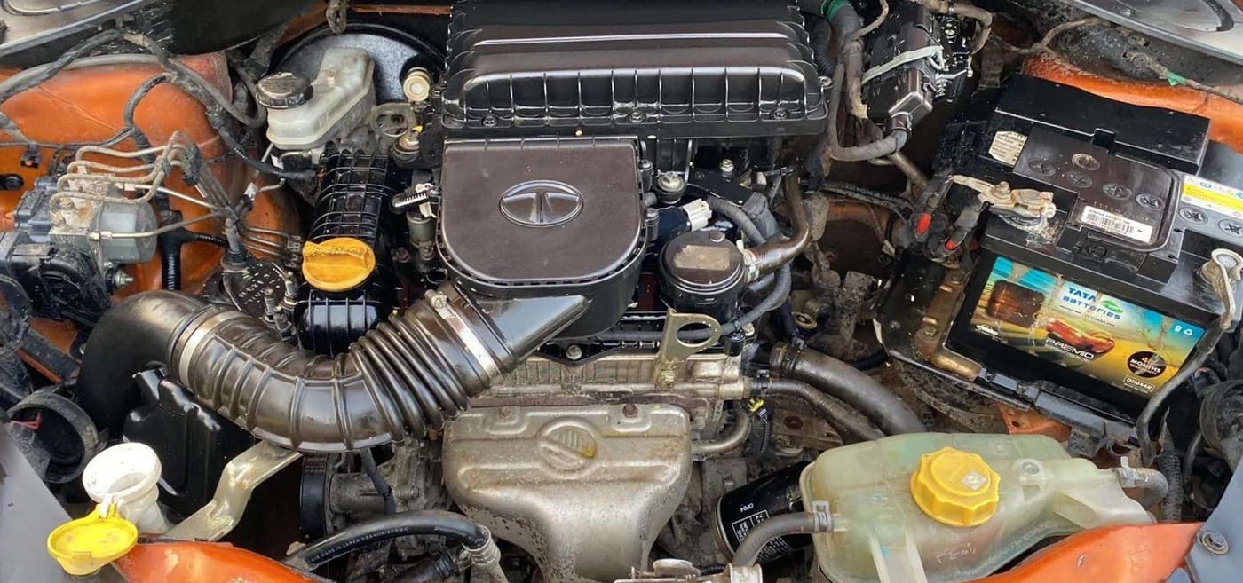 2019 Tata Tiago XZ PLUS PETROL, Petrol, Manual, 82,501 km, Open Bonet