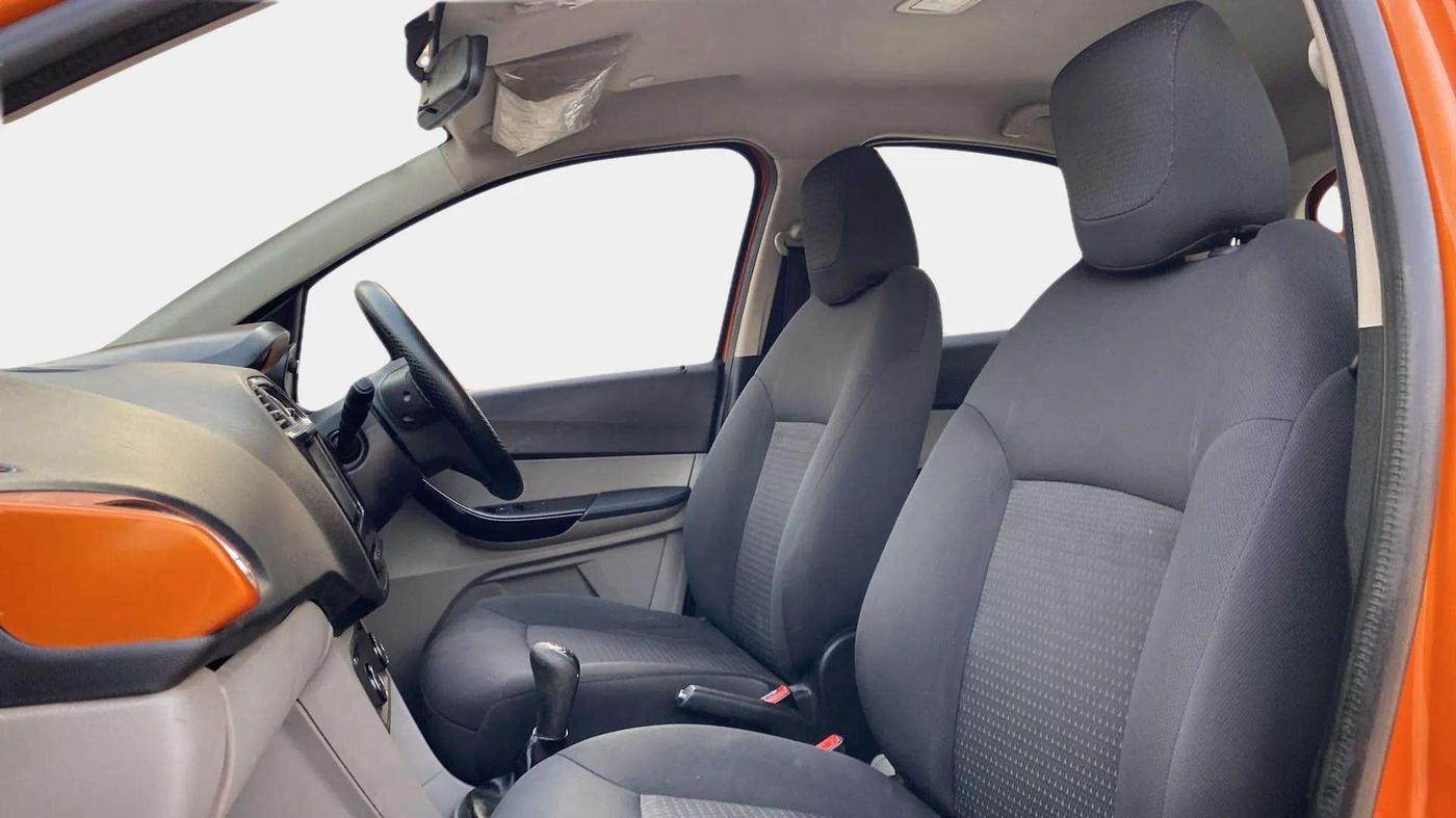 2019 Tata Tiago XZ PLUS PETROL, Petrol, Manual, 82,501 km, Right Side Front Door Cabin