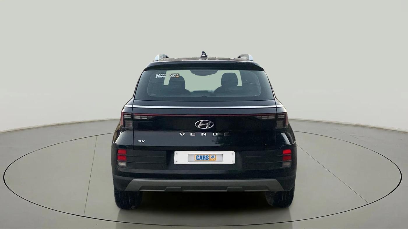 2023 Hyundai VENUE SX 1.2 PETROL, Petrol, Manual, 24,838 km, Back/Rear