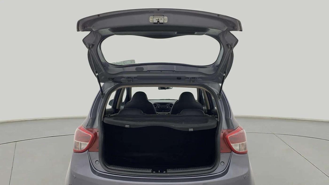 2015 Hyundai Grand i10 MAGNA 1.2 KAPPA VTVT, Petrol, Manual, 48,737 km, Boot Door Open