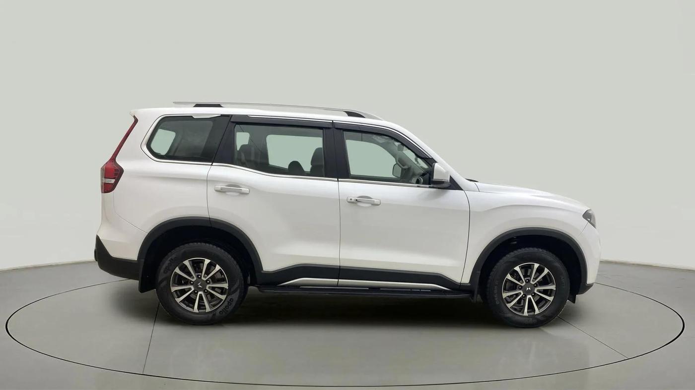 2023 Mahindra SCORPIO-N Z8 L DIESEL MT 2WD 7 STR, Diesel, Manual, 49,928 km, Right Side View
