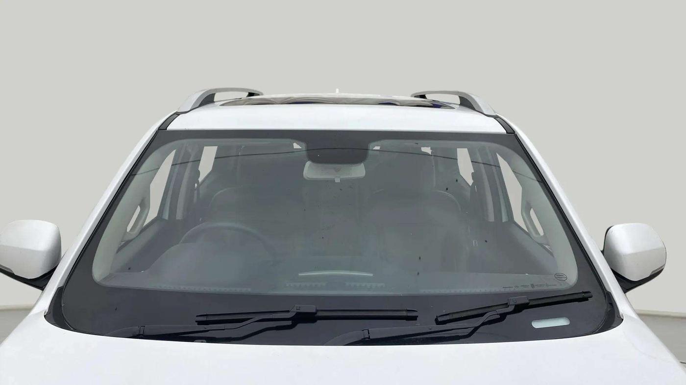 2023 Mahindra SCORPIO-N Z8 L DIESEL MT 2WD 7 STR, Diesel, Manual, 49,928 km, Front Windshield