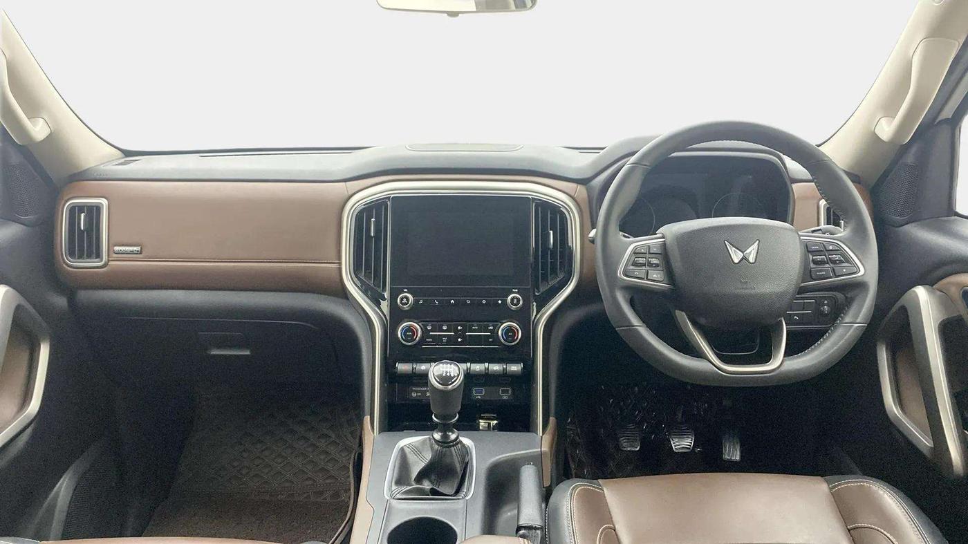 2023 Mahindra SCORPIO-N Z8 L DIESEL MT 2WD 7 STR, Diesel, Manual, 49,928 km, Dashboard