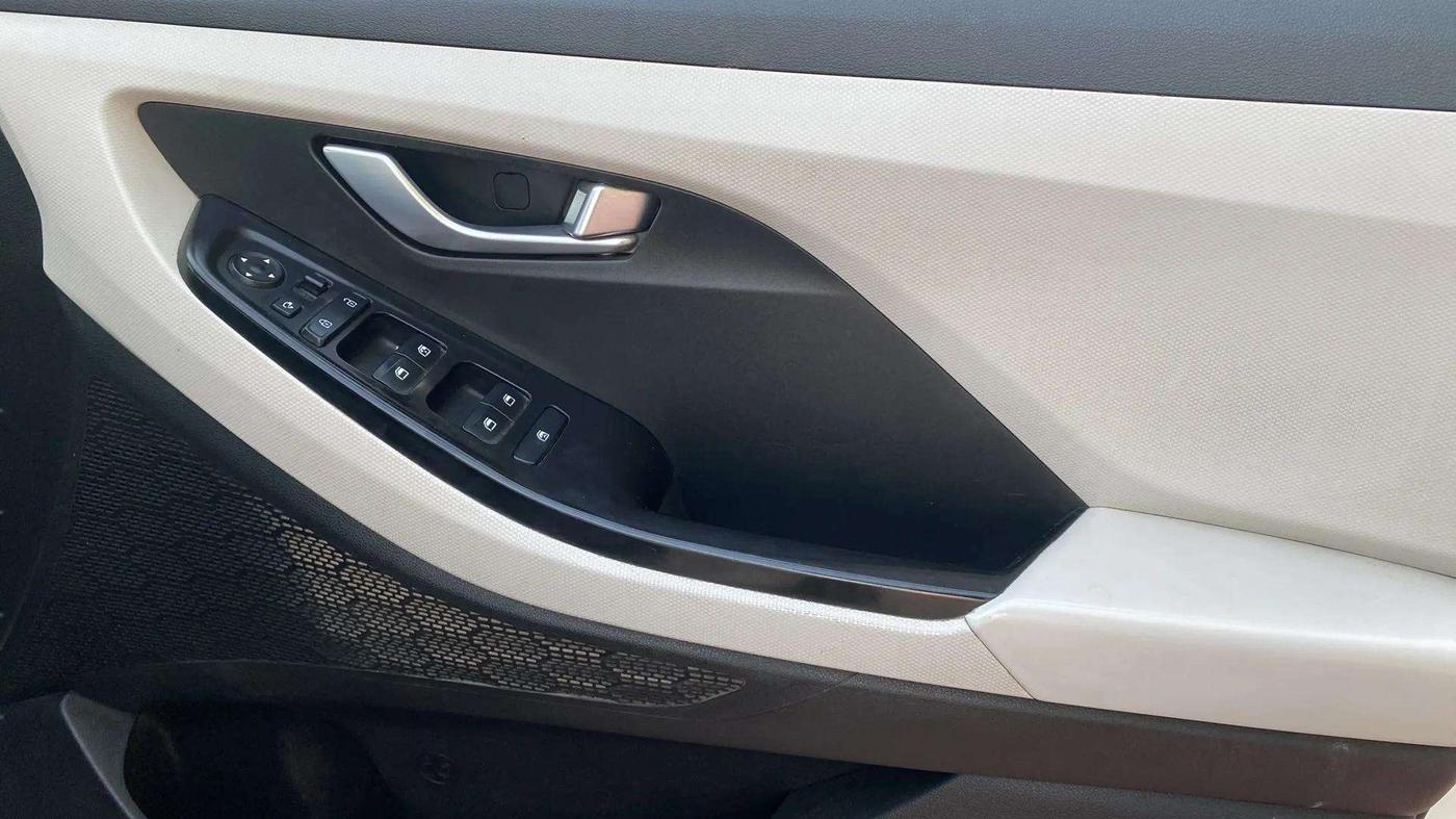 2023 Hyundai Creta SX EXECUTIVE 1.5 PETROL, Petrol, Manual, 42,966 km, Driver Side Door Panels Control