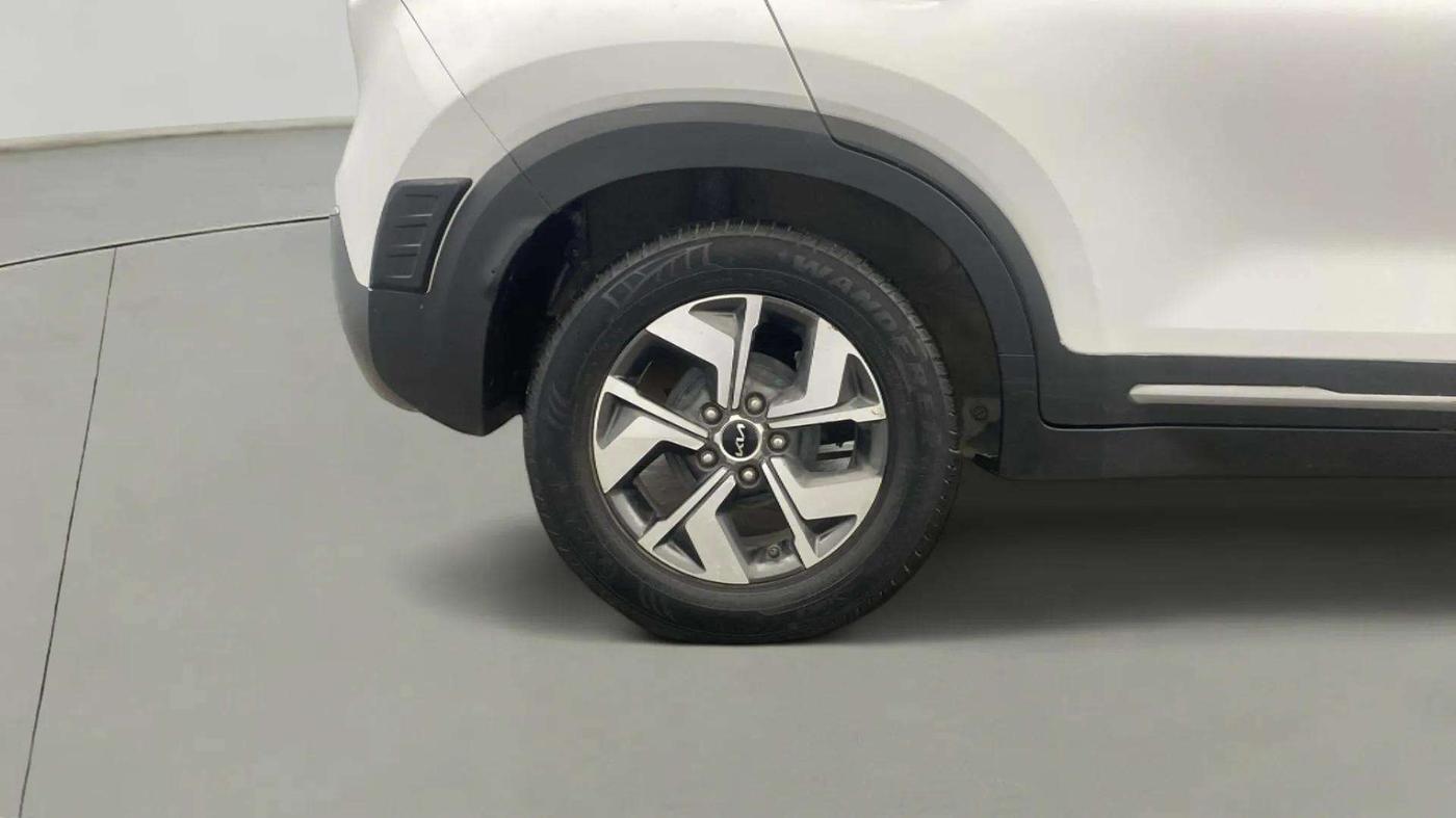 2022 KIA SONET HTX 1.0 IMT, Petrol, Manual, 55,601 km, Right Rear Wheel