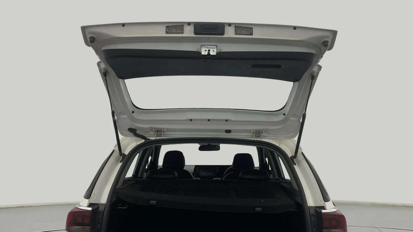 2022 KIA SONET HTX 1.0 IMT, Petrol, Manual, 55,601 km, Boot Door Open