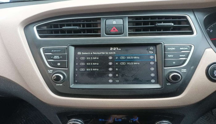 2019 Hyundai Elite i20 ASTA 1.2 (O), Petrol, Manual, 43,156 km, Infotainment system - GPS Card not working/missing