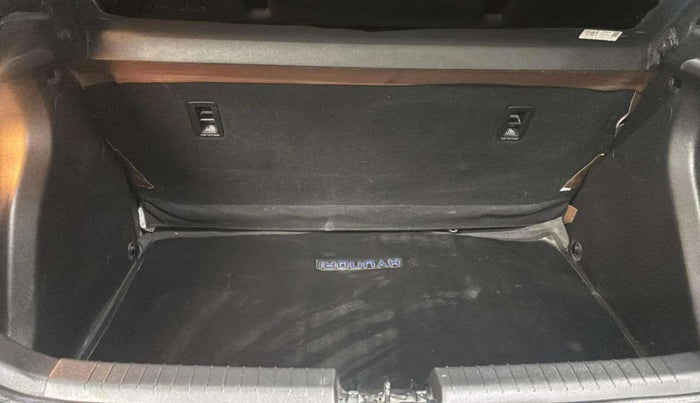 2019 Hyundai Elite i20 ASTA 1.2 (O), Petrol, Manual, 43,156 km, Boot Open Zoomed View