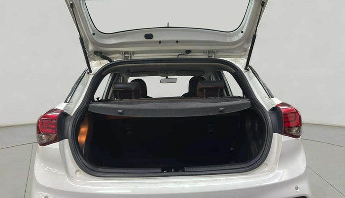 2019 Hyundai Elite i20 ASTA 1.2 (O), Petrol, Manual, 43,156 km, Boot Inside
