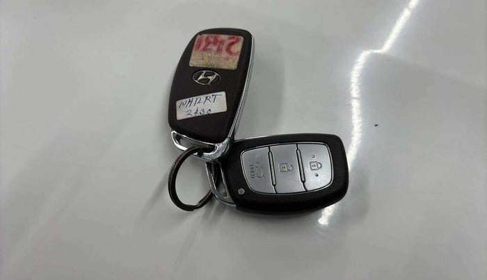 2019 Hyundai Elite i20 ASTA 1.2 (O), Petrol, Manual, 43,156 km, Key Close Up