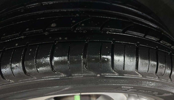 2019 Hyundai Elite i20 ASTA 1.2 (O), Petrol, Manual, 43,156 km, Left Front Tyre Tread