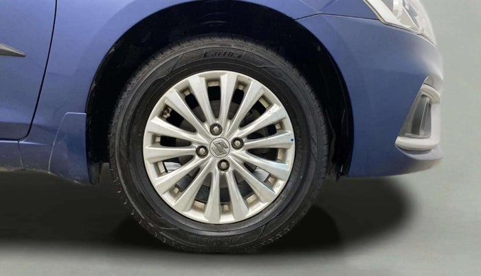 2019 Maruti Ciaz DELTA 1.5 SHVS MT PETROL, Petrol, Manual, 62,071 km, Right Front Wheel