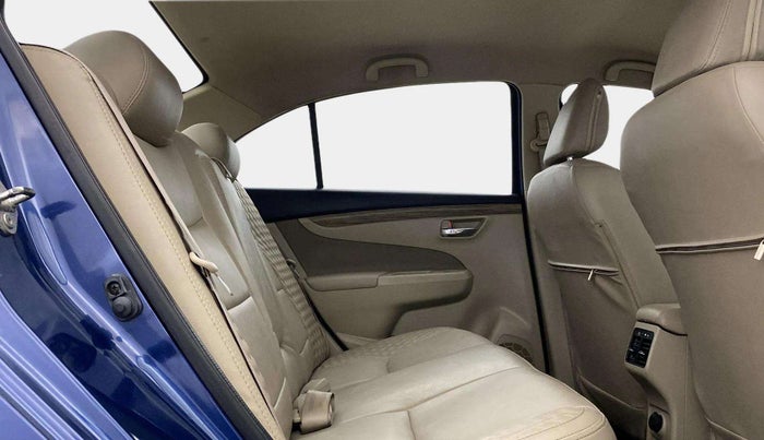 2019 Maruti Ciaz DELTA 1.5 SHVS MT PETROL, Petrol, Manual, 62,071 km, Right Side Rear Door Cabin