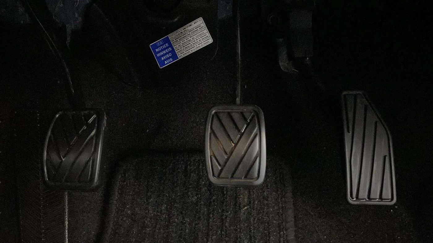 2019 Maruti Baleno ZETA PETROL 1.2, Petrol, Manual, 59,573 km, Pedals