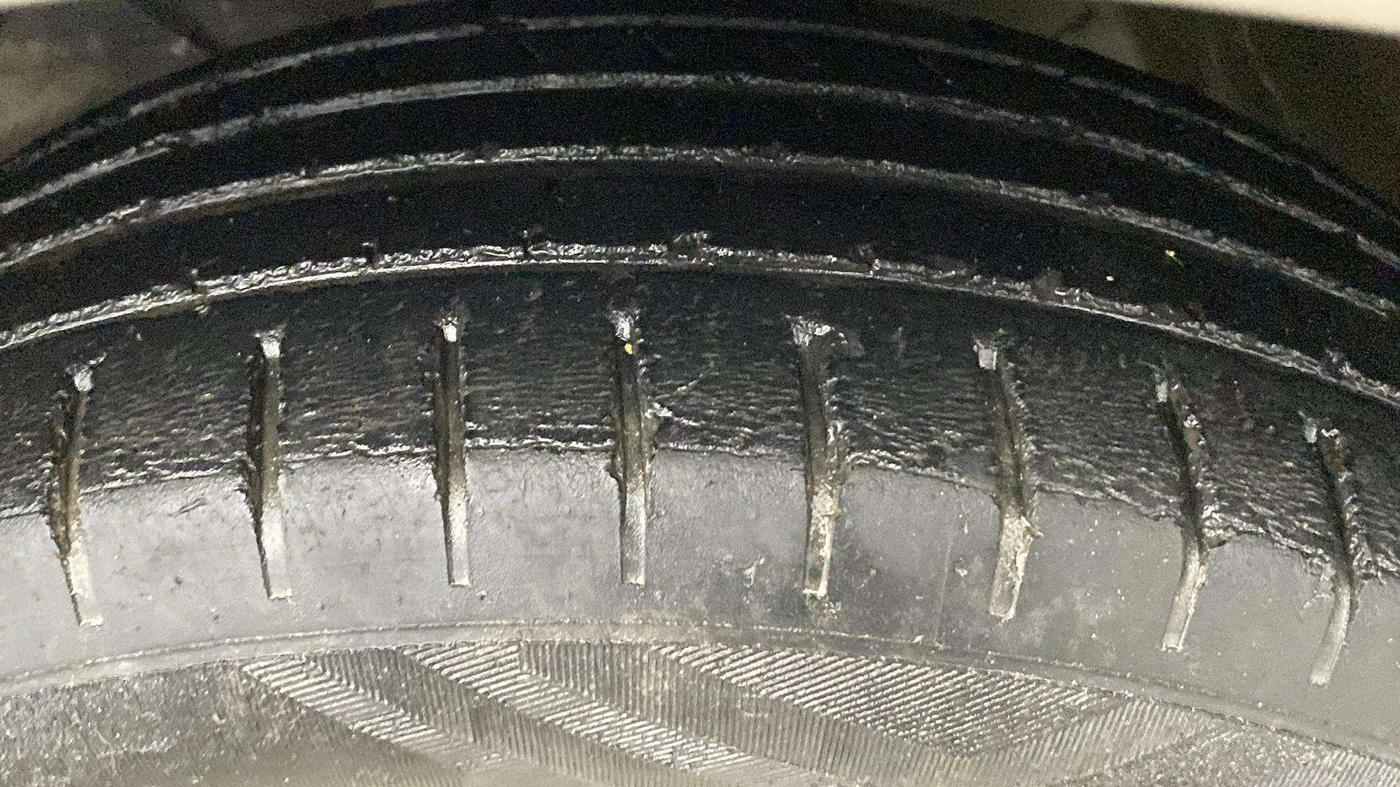 2019 Maruti Baleno ZETA PETROL 1.2, Petrol, Manual, 59,573 km, Left Rear Tyre Tread