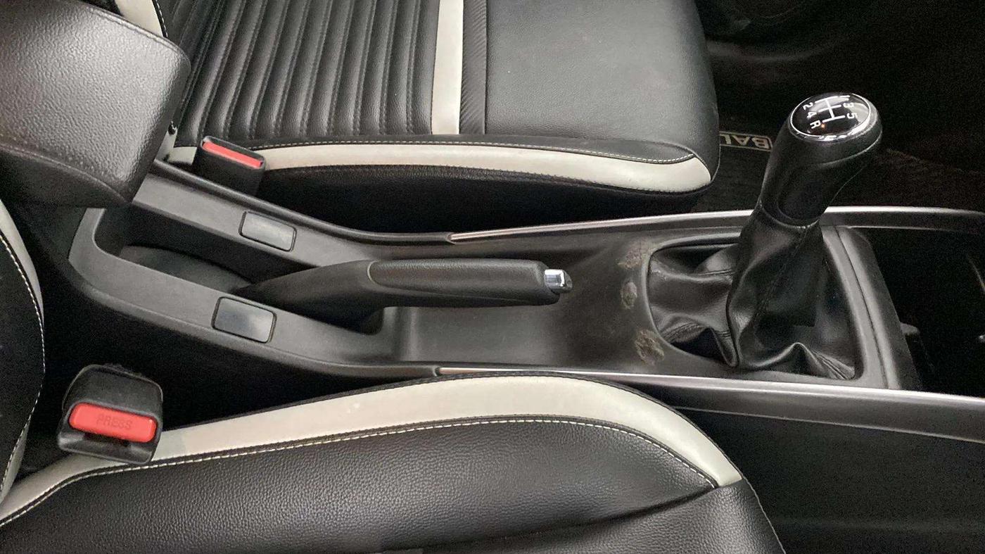 2019 Maruti Baleno ZETA PETROL 1.2, Petrol, Manual, 59,573 km, Gear Lever