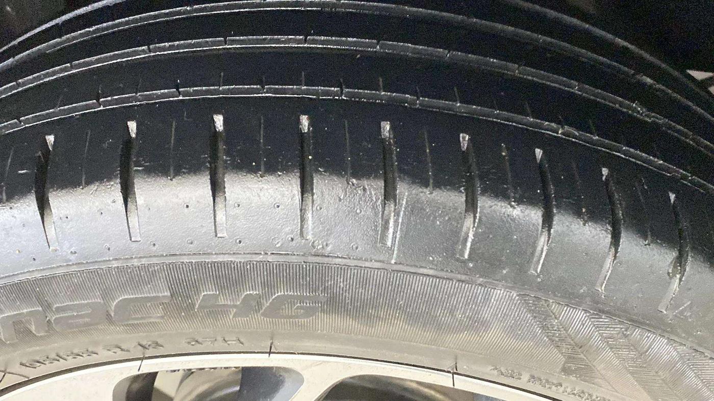 2019 Maruti Baleno ZETA PETROL 1.2, Petrol, Manual, 59,573 km, Left Front Tyre Tread
