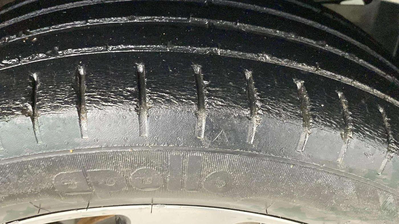 2019 Maruti Baleno ZETA PETROL 1.2, Petrol, Manual, 59,573 km, Right Front Tyre Tread