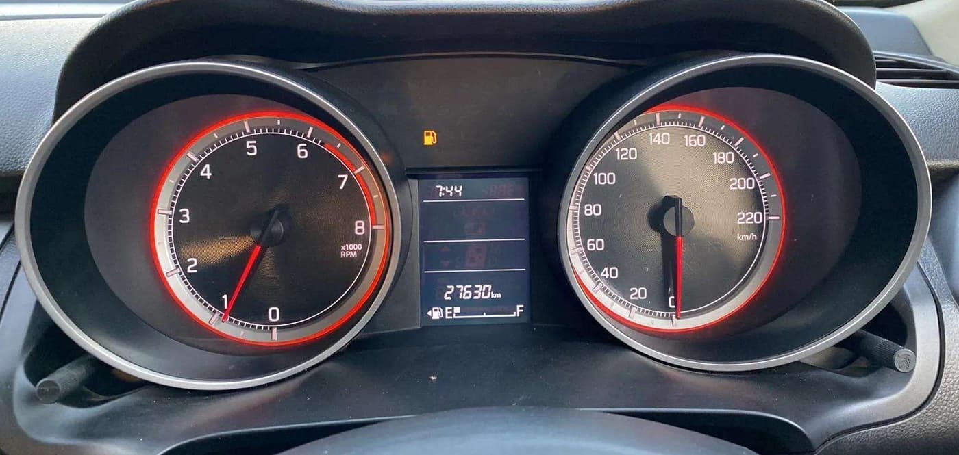 2020 Maruti Swift VXI, Petrol, Manual, 27,626 km, Odometer Image