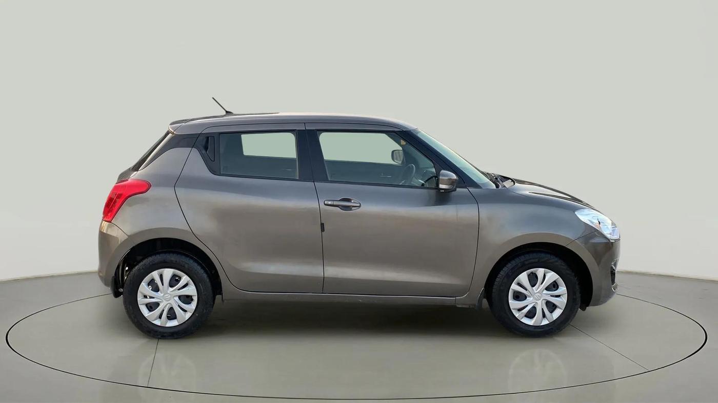2020 Maruti Swift VXI, Petrol, Manual, 27,626 km, Right Side View