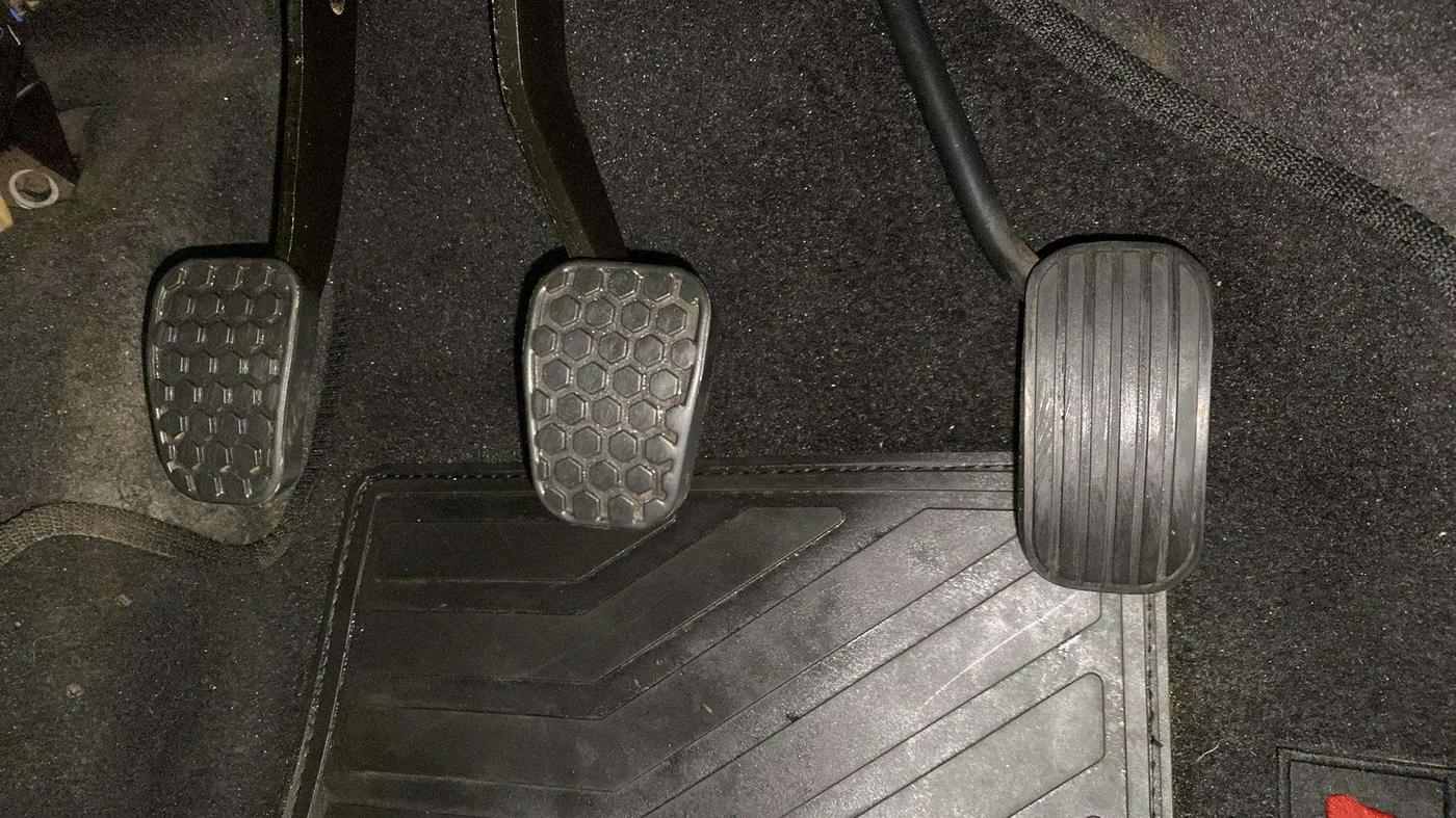 2019 Tata Tiago XZ PLUS PETROL, Petrol, Manual, 41,433 km, Pedals