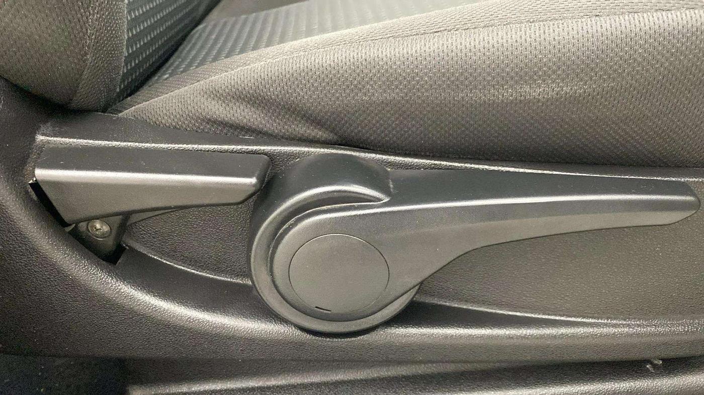 2019 Tata Tiago XZ PLUS PETROL, Petrol, Manual, 41,433 km, Driver Side Adjustment Panel