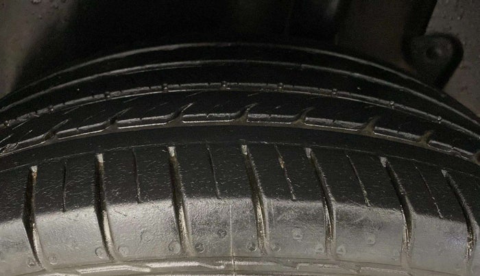 2022 KIA SELTOS HTK PLUS 1.5 DIESEL, Diesel, Manual, 30,084 km, Left Rear Tyre Tread